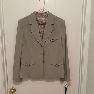 Women's Tahari by Arthur S. Levine Beige Blazer Jacket